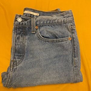 Women’s levi wedgie pants